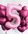 Композиция фольгированных шаров сердец с цифрой 5